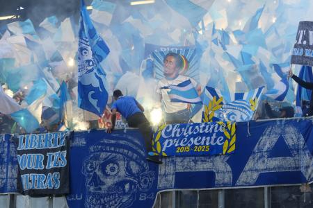 07-METZ-OM 07.jpg